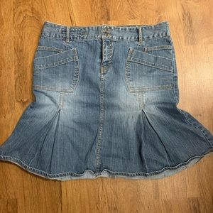 Denim skirt